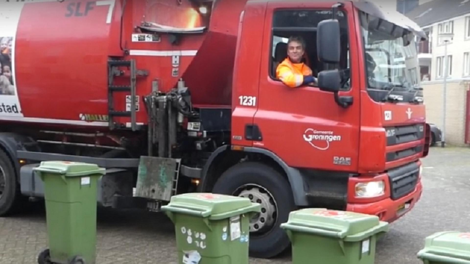 martijn in vuilniswagen.jpg