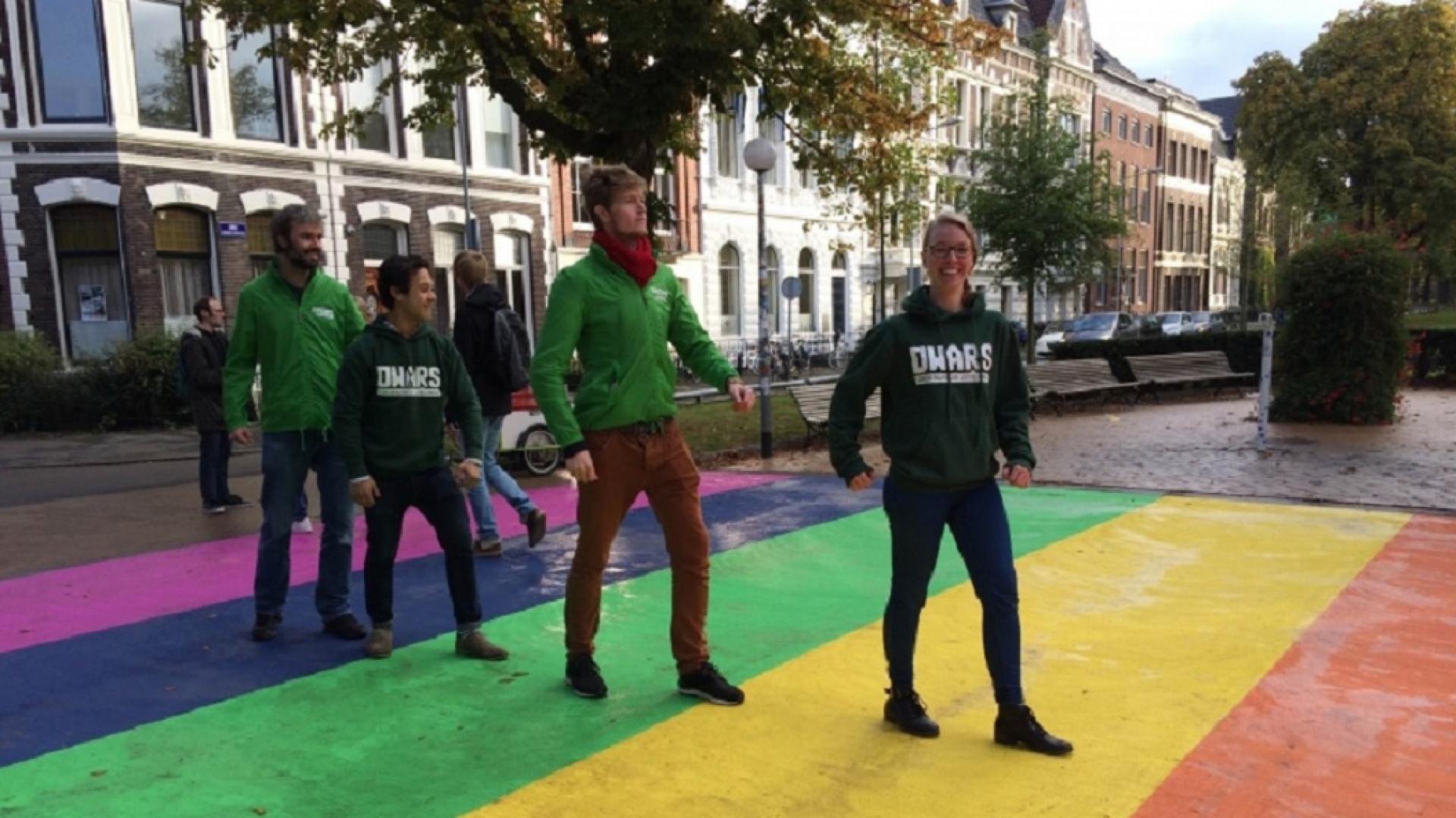 regenboogzebrapad.jpg